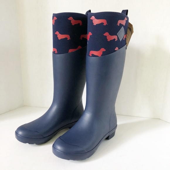 muck boots for dogs